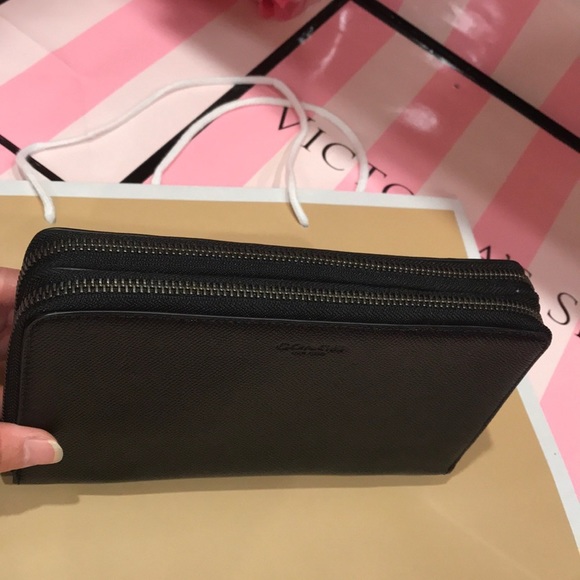 🔥Sales🔥💖 Coach Men Travel Wallet 💖Gift Idea - Picture 4 of 7
